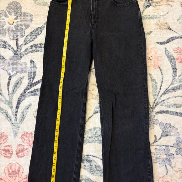 Abercrombie & Fitch Women’s 90s Relaxed Jean High Rise - Picture 6 of 8